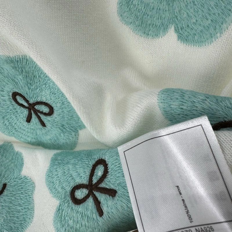 Chanel T-Shirts Bold 109699