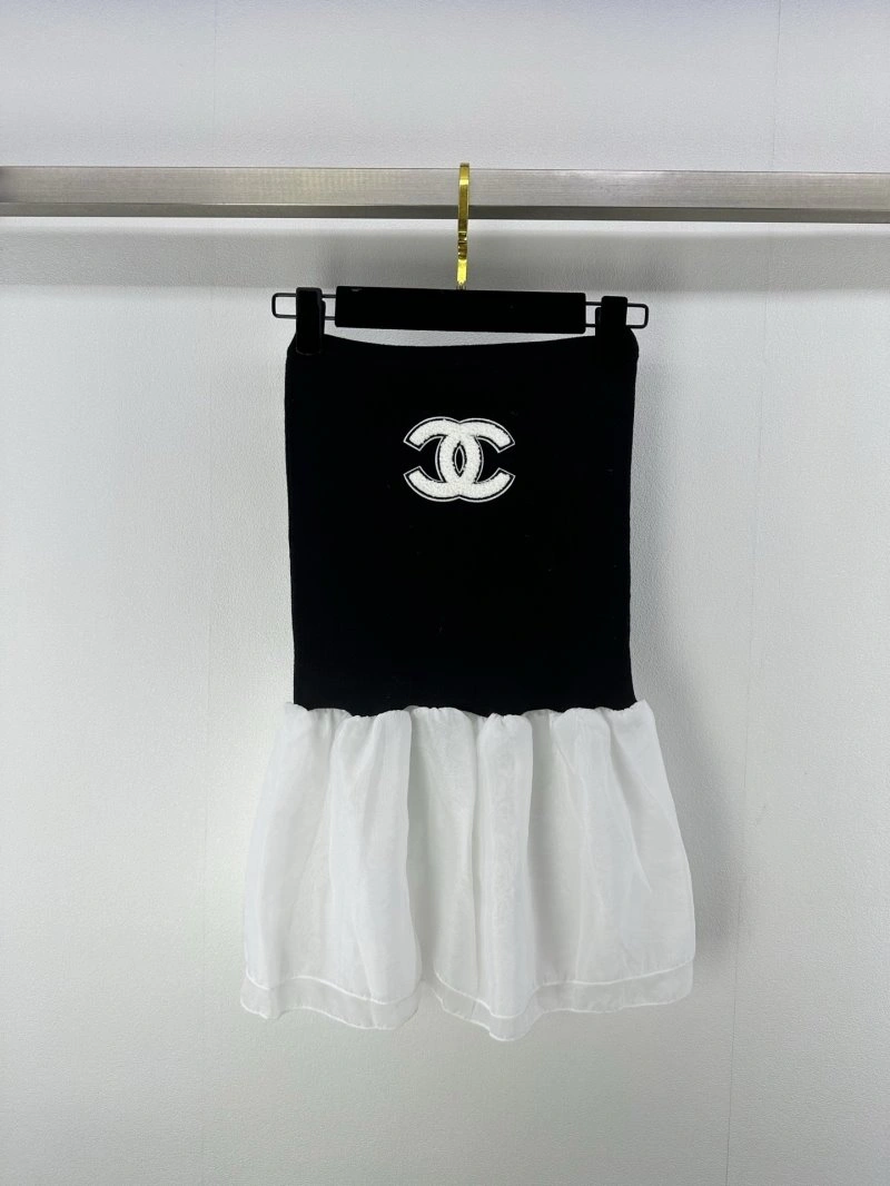 WellDesigned Chanel T-Shirts 109707