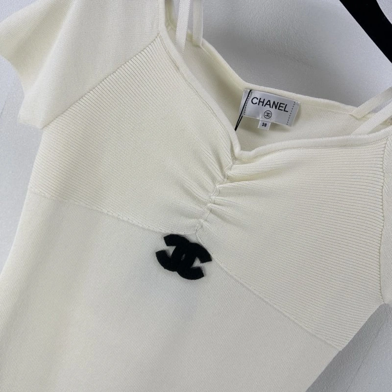 Functional Chanel T-Shirts 109719