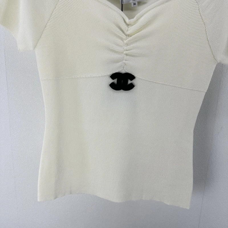 Functional Chanel T-Shirts 109719
