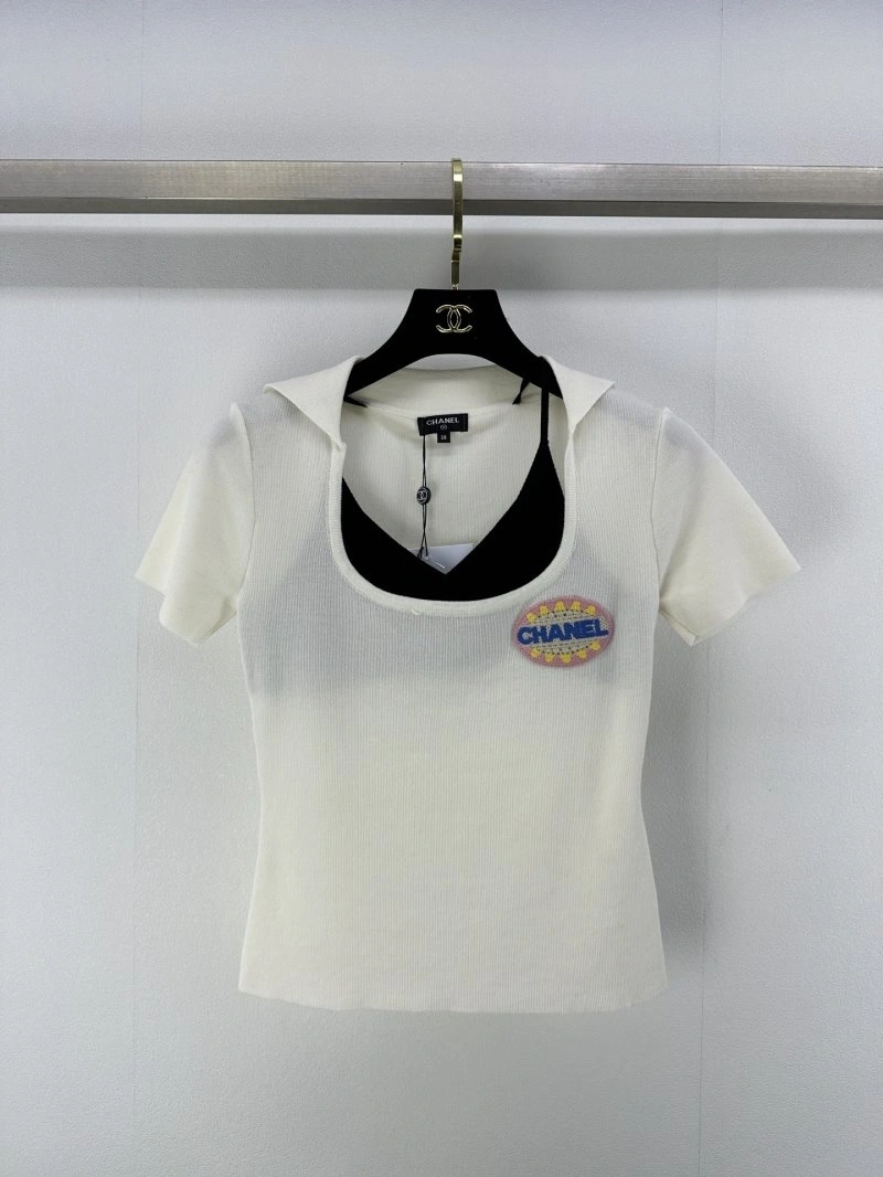 Chanel T-Shirts Youthful 109714