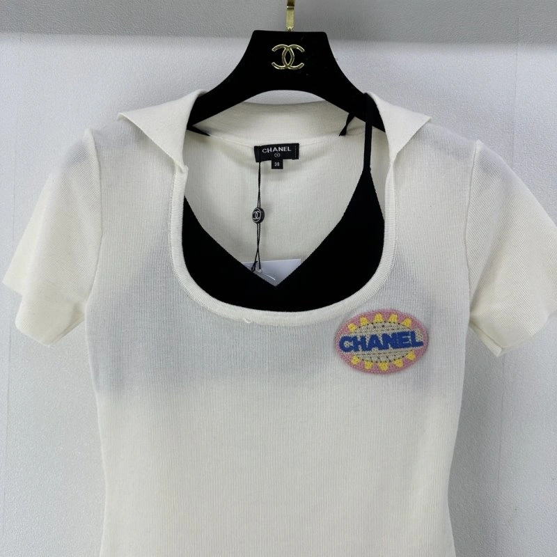 Chanel T-Shirts Youthful 109714