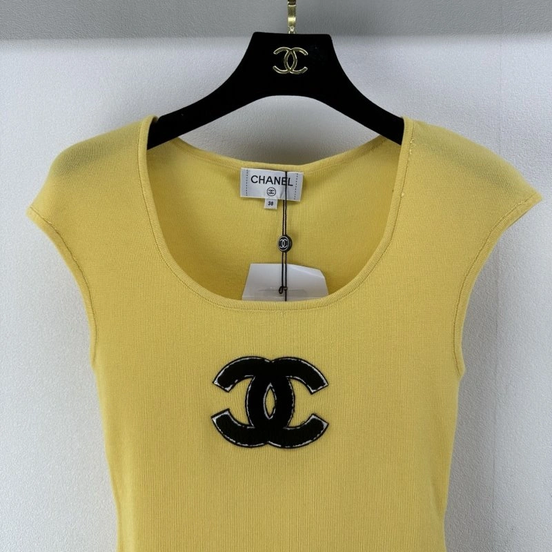 Chanel T-Shirts Stylish 109717