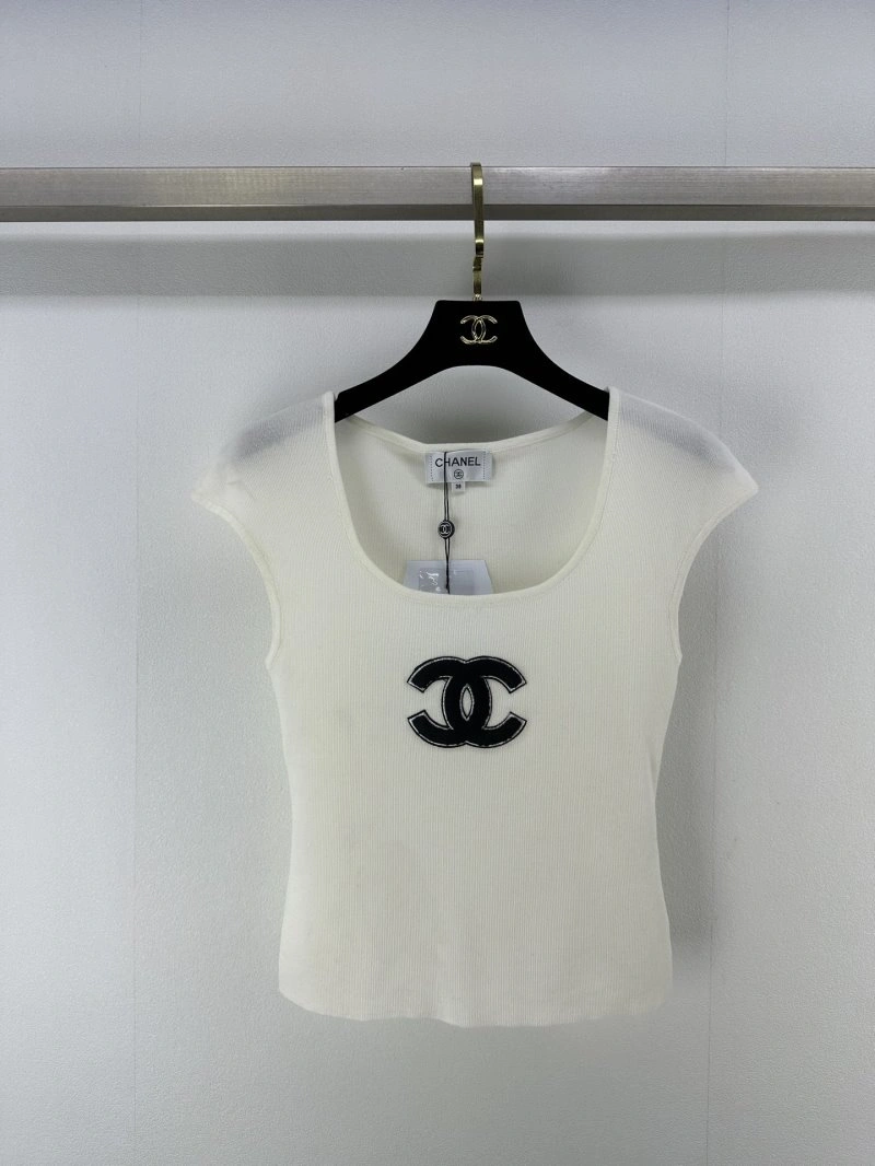 Modern Chanel T-Shirts 109710