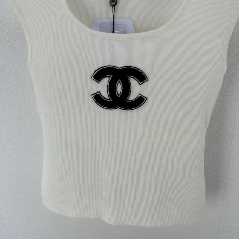Modern Chanel T-Shirts 109710