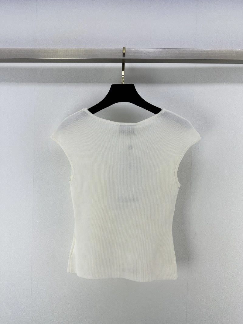 Modern Chanel T-Shirts 109710