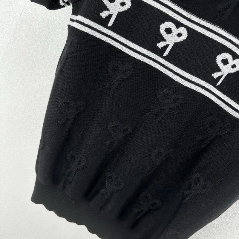 Trendsetting Chanel T-Shirts 109703