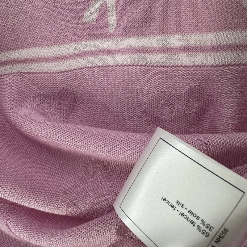 Chanel T-Shirts Unisex 109695