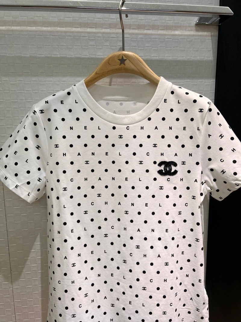 MultiPurpose Chanel T-Shirts 109685
