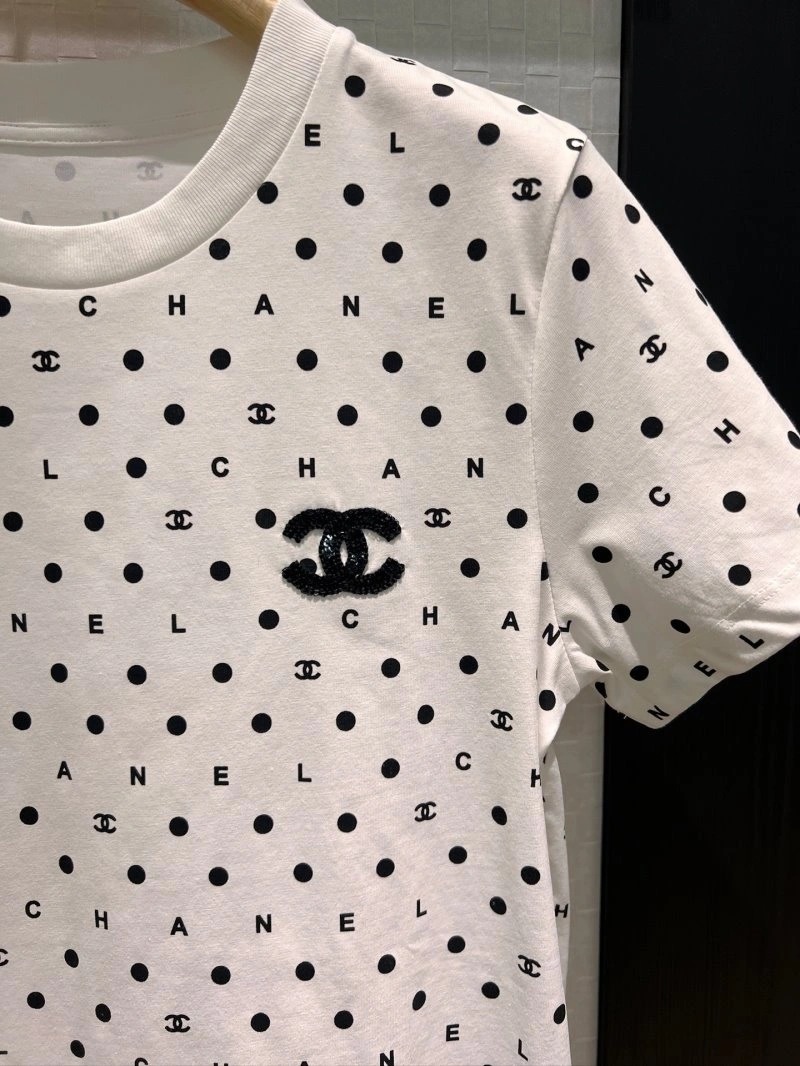 MultiPurpose Chanel T-Shirts 109685
