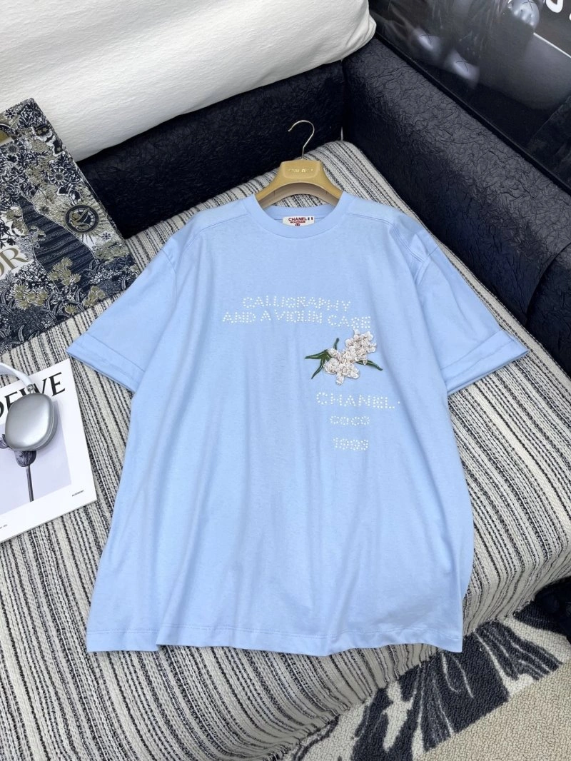 Chanel T-Shirts UrbanChic 109681