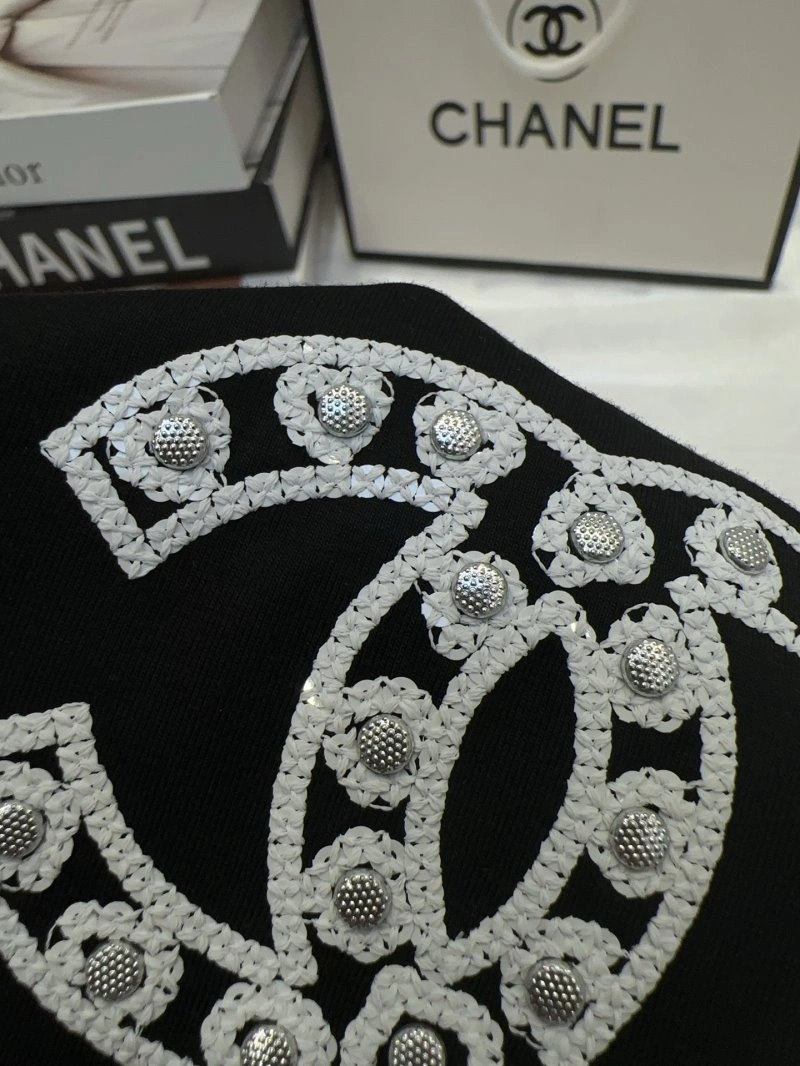 Chanel T-Shirts Functional 109680