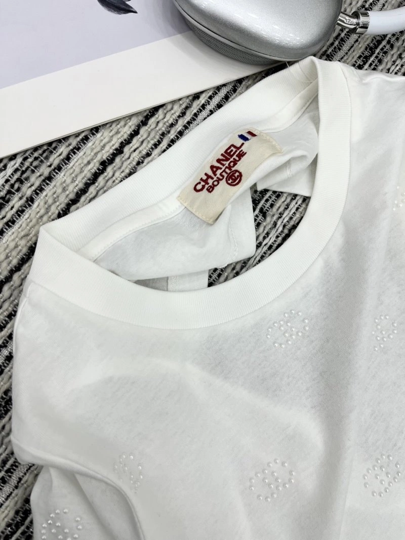 Trendsetting Chanel T-Shirts 109669