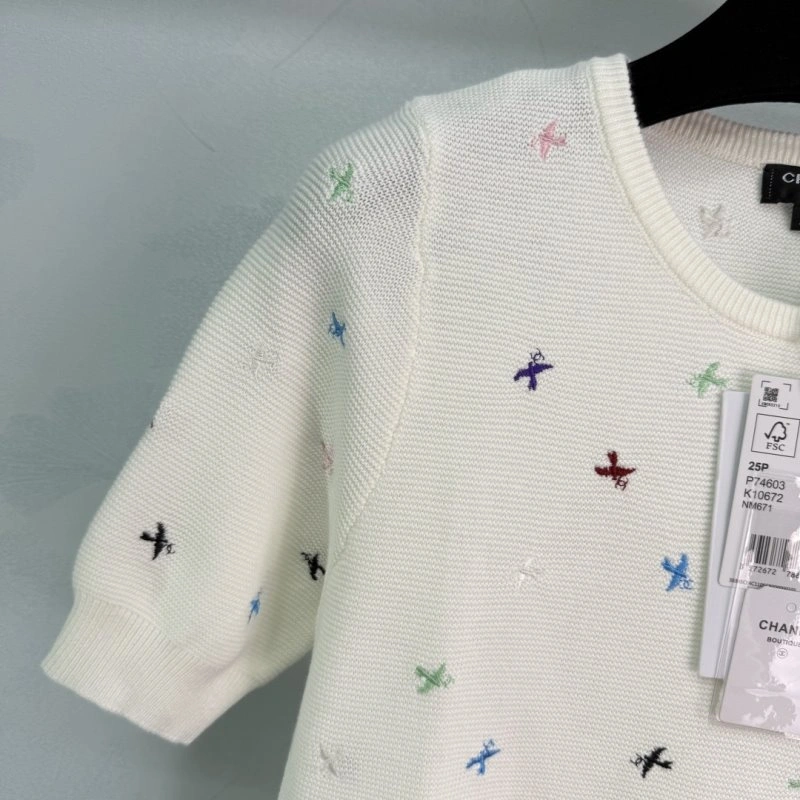 MultiPurpose Chanel T-Shirts 109650