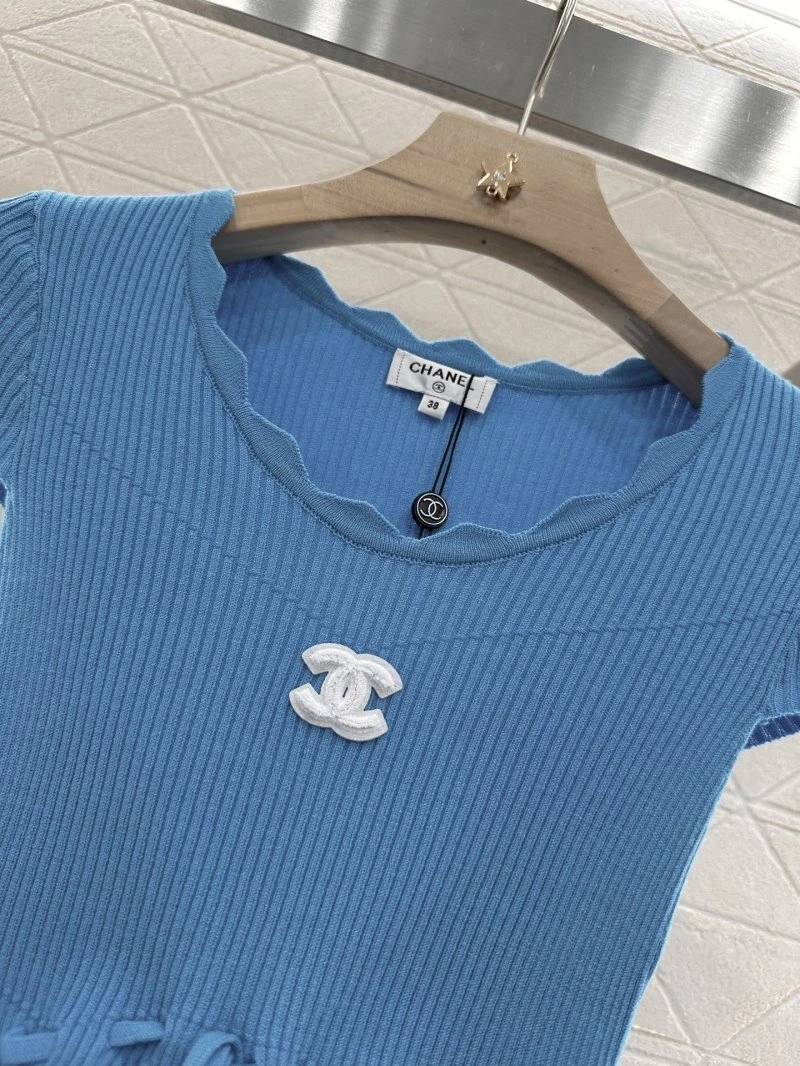 Trendsetting Chanel T-Shirts 109652