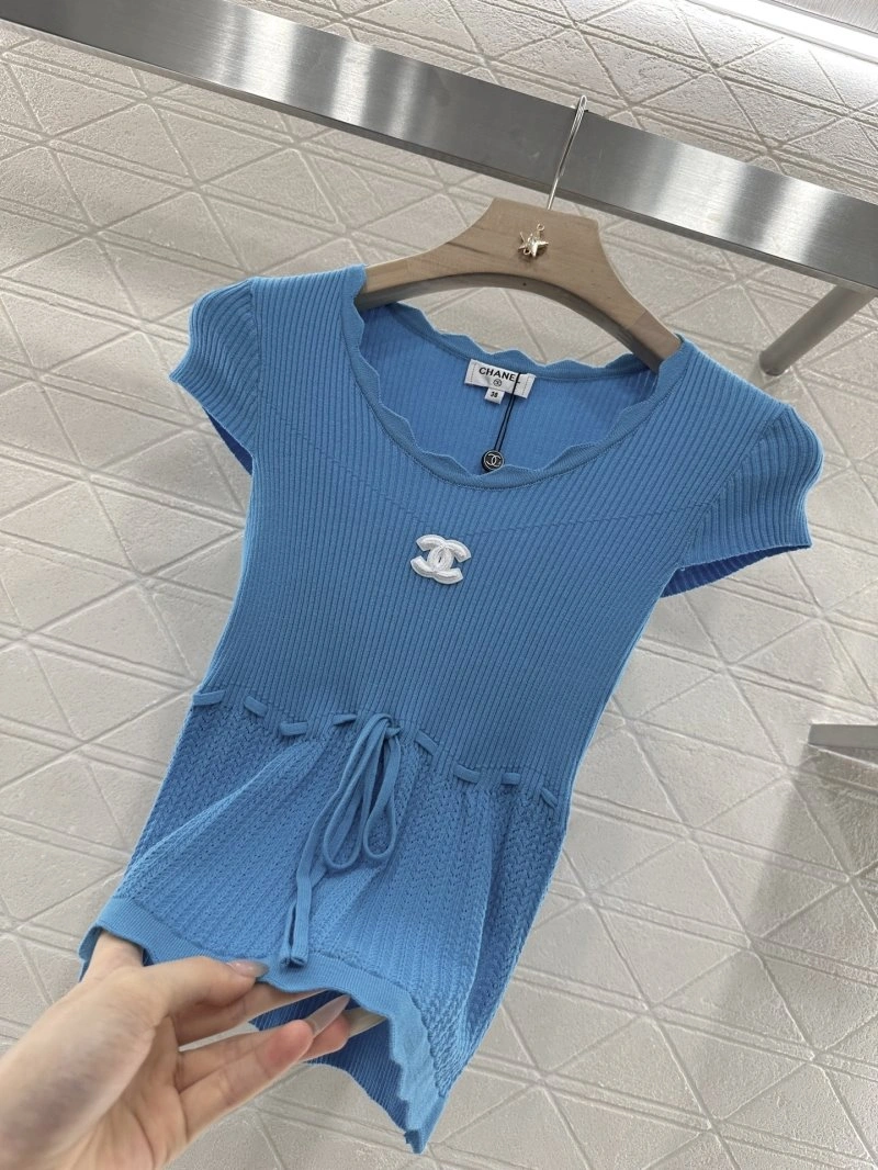 Trendsetting Chanel T-Shirts 109652