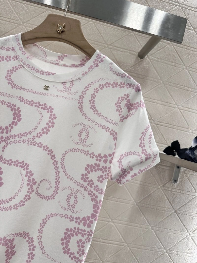 Chanel T-Shirts Vibrant 109651