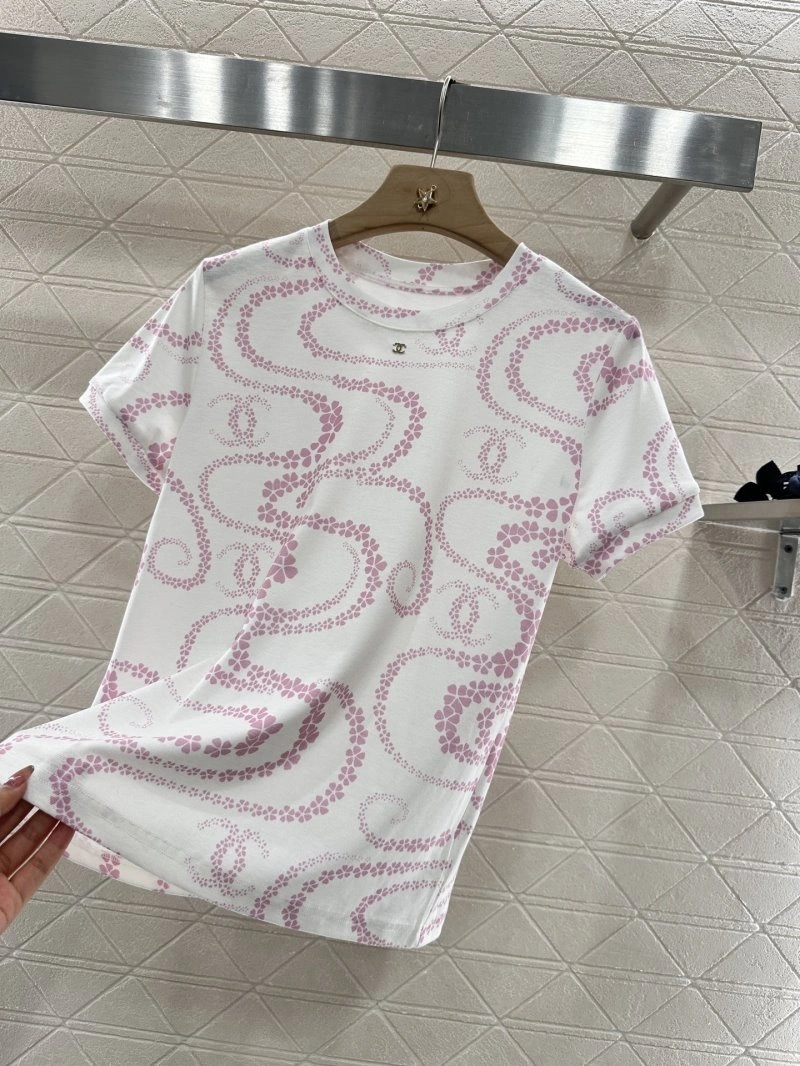 Chanel T-Shirts Vibrant 109651