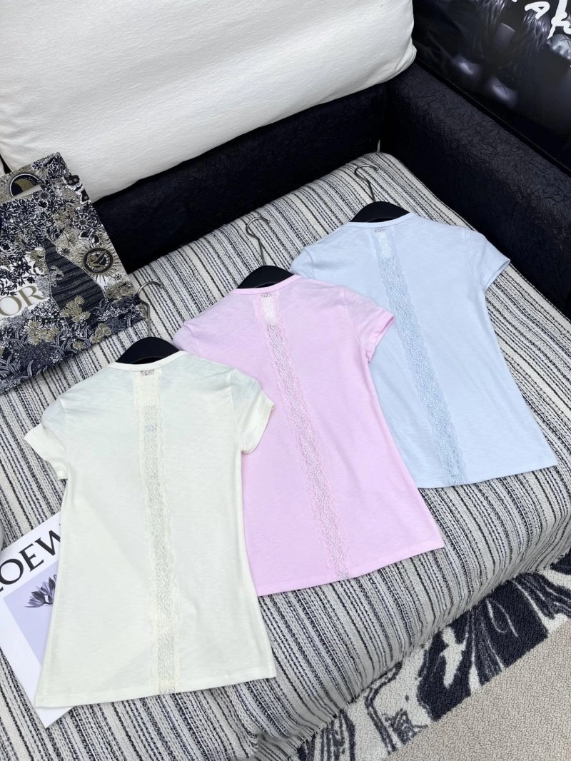 Stretchable Chanel T-Shirts 109658