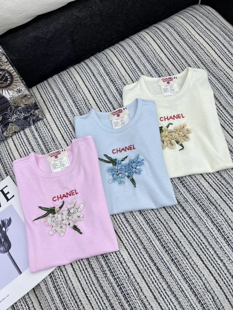Stretchable Chanel T-Shirts 109658