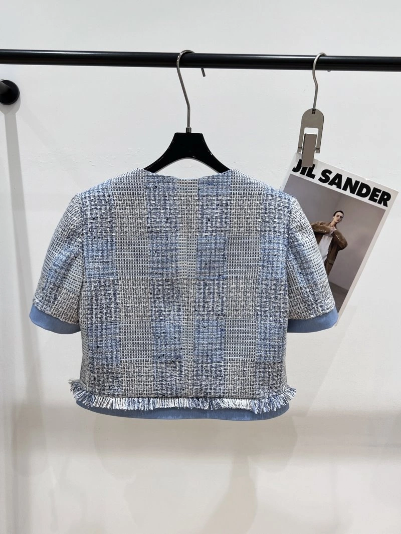 Comfortable Chanel T-Shirts 109664