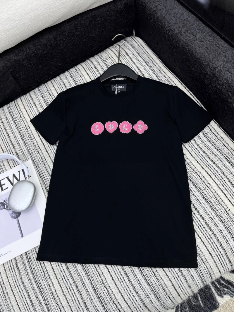 Chanel T-Shirts Vibrant 109670