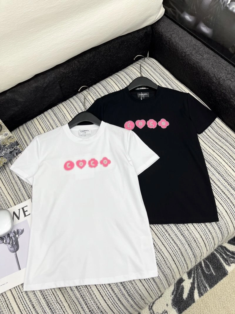 Chanel T-Shirts Vibrant 109670