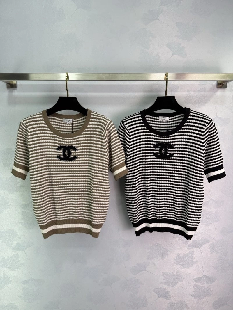 Chanel T-Shirts Timeless 109672
