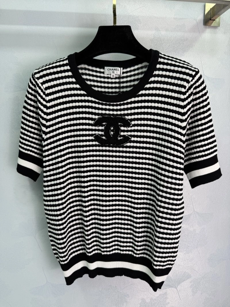 Chanel T-Shirts Timeless 109672