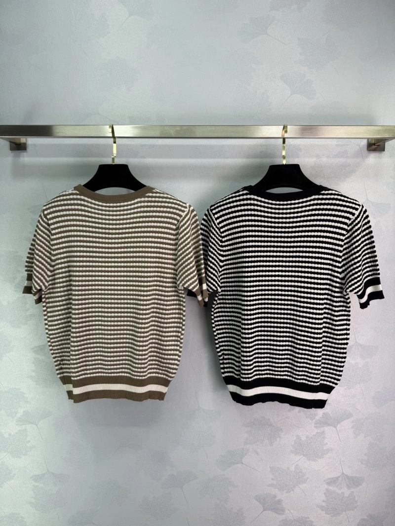Chanel T-Shirts Timeless 109672