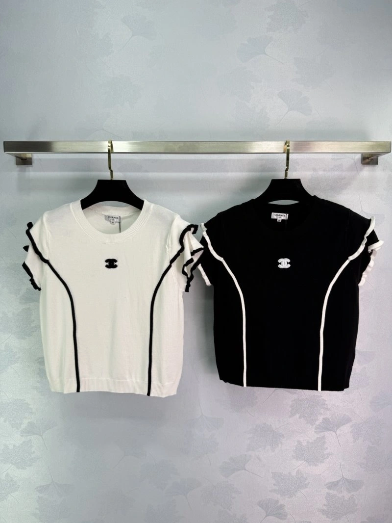 Supportive Chanel T-Shirts 109661