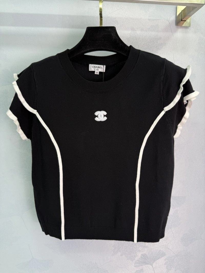 Supportive Chanel T-Shirts 109661