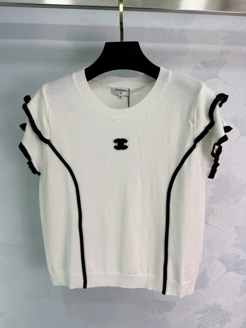 Supportive Chanel T-Shirts 109661