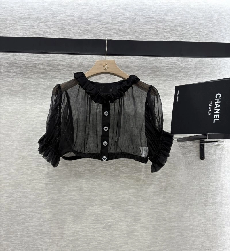 Unisex Chanel T-Shirts 109641