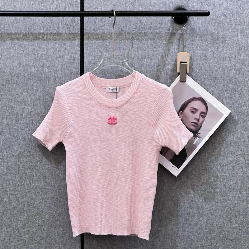 Chanel T-Shirts Soft 109644