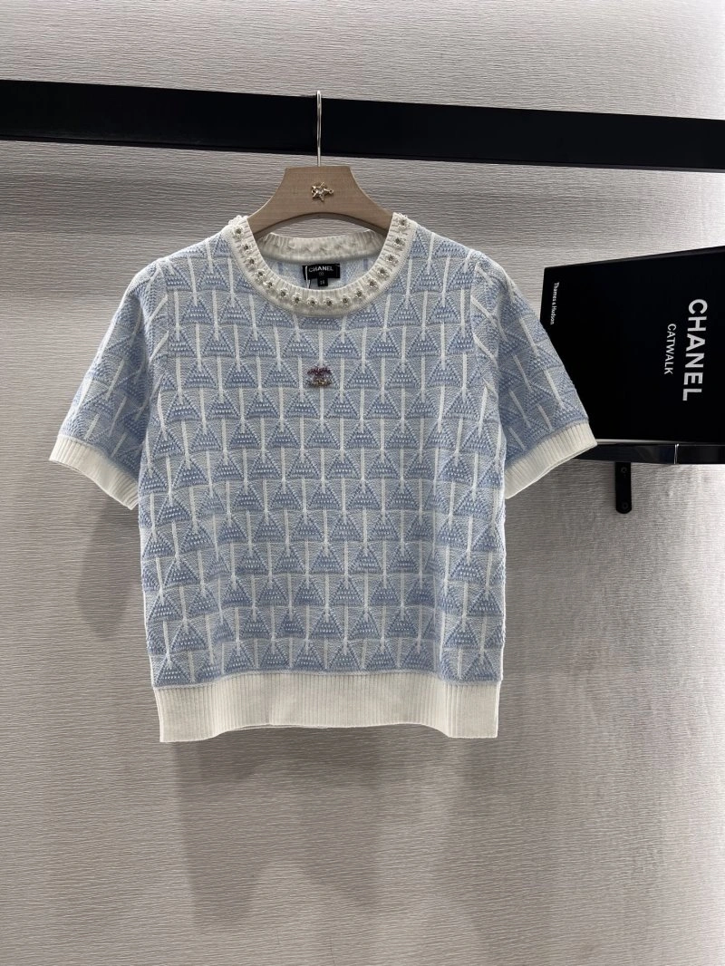 Bold Chanel T-Shirts 109637
