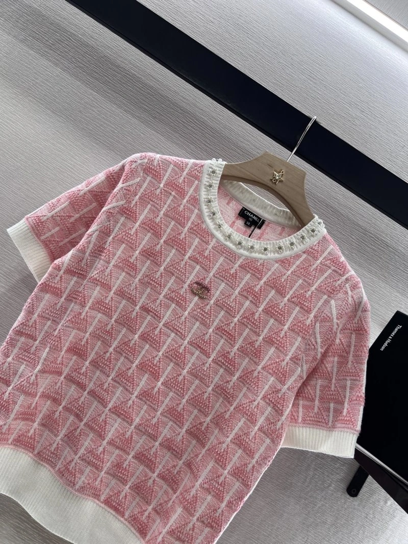 WellDesigned Chanel T-Shirts 109635