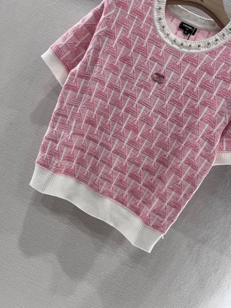 WellDesigned Chanel T-Shirts 109635