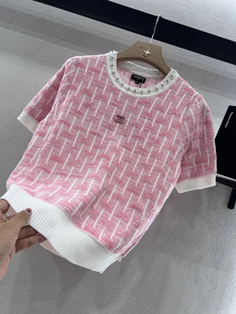 WellDesigned Chanel T-Shirts 109635
