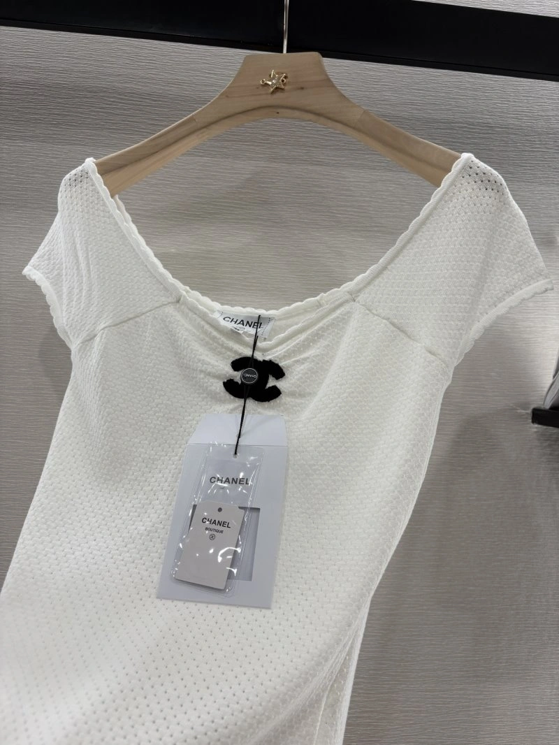 HighPerformance Chanel T-Shirts 109638