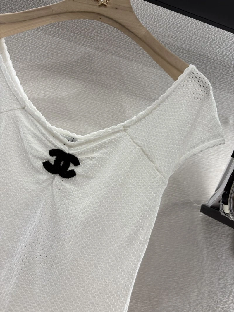 HighPerformance Chanel T-Shirts 109638