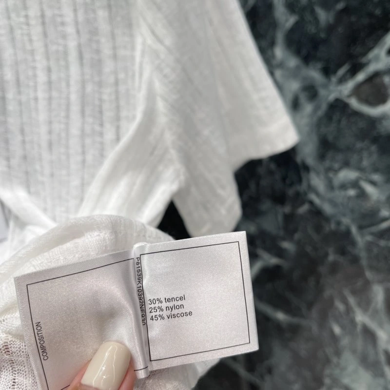 Chanel T-Shirts Classic 109627