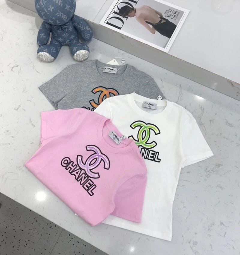 Chic Chanel T-Shirts 109614