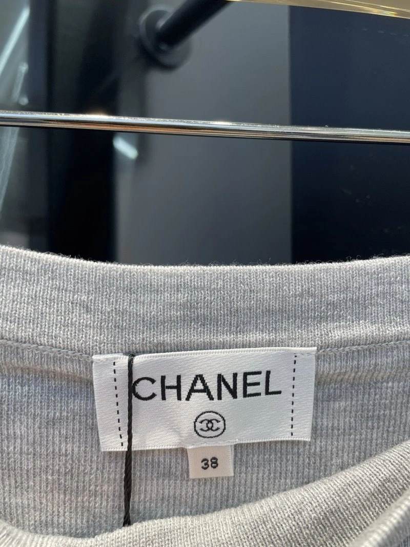 Chanel T-Shirts TravelReady 109625
