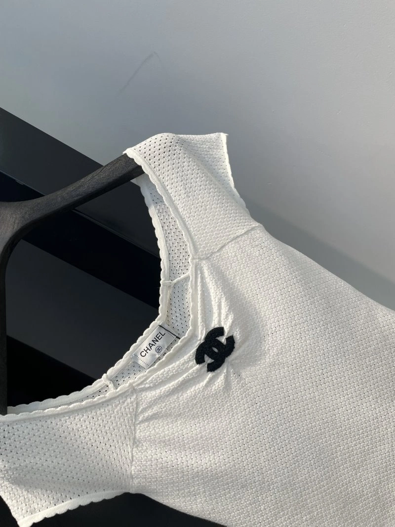 Chanel T-Shirts HighQuality 109609