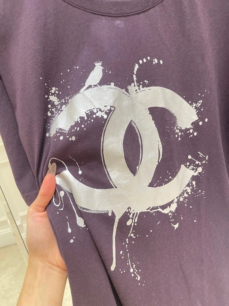 FashionForward Chanel T-Shirts 109452