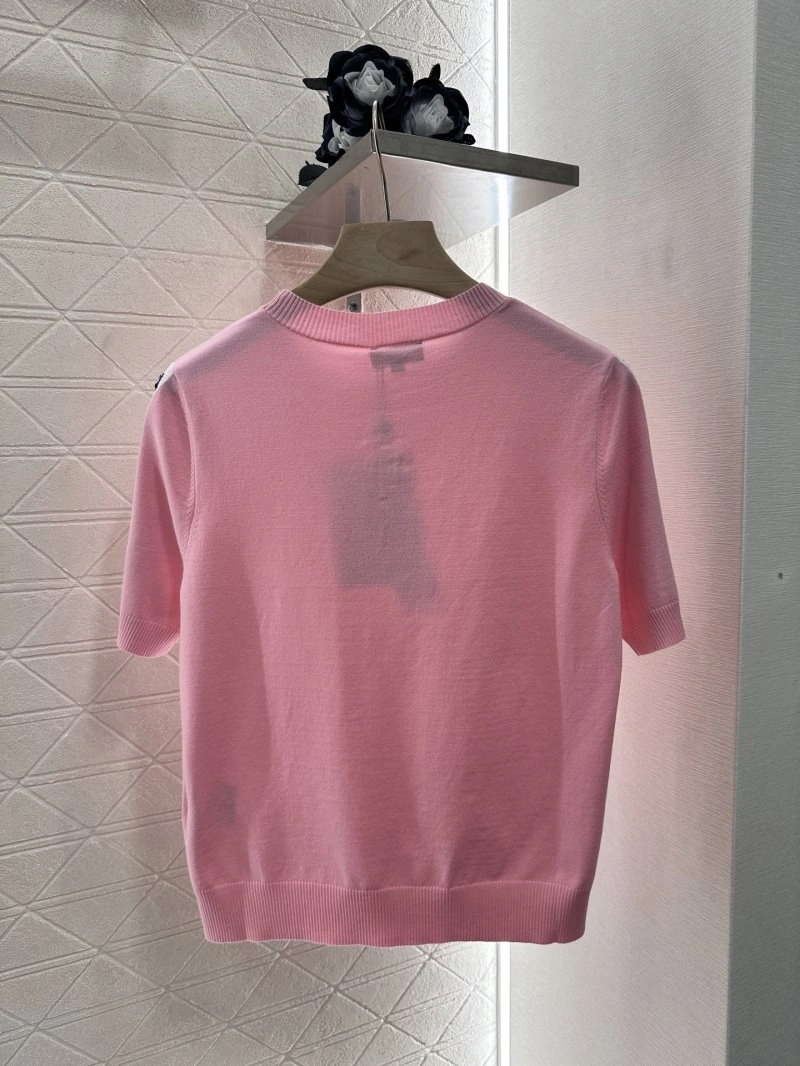 Chanel T-Shirts Youthful 109433