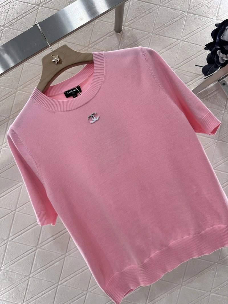 Chanel T-Shirts Youthful 109433