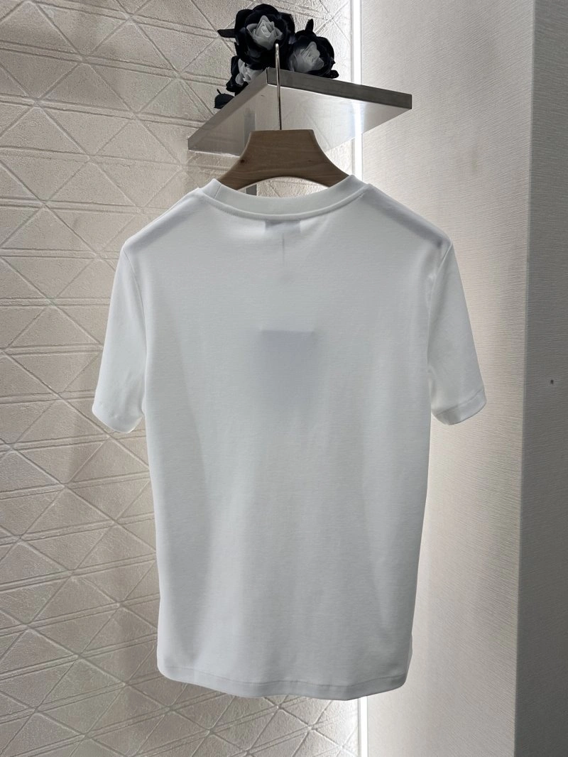 RelaxedFit Chanel T-Shirts 109457