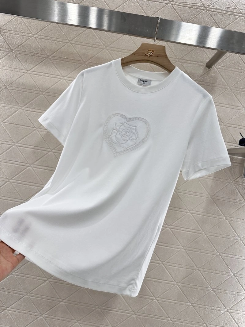 RelaxedFit Chanel T-Shirts 109457
